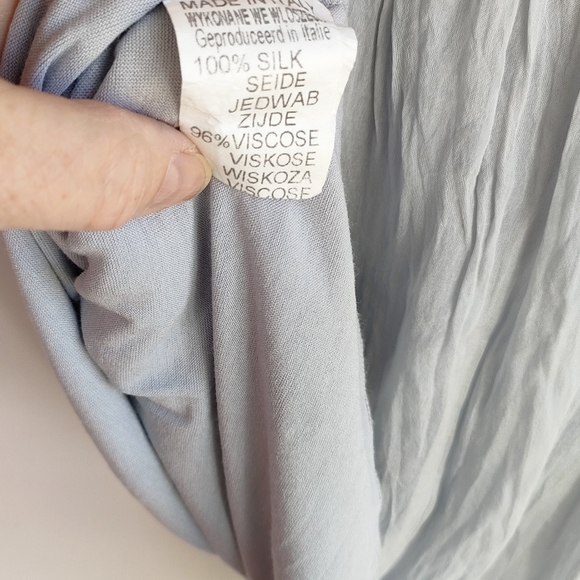 Carla Conti Grey Silk V Neck Sleeveless Top Size M - Picture 3 of 7